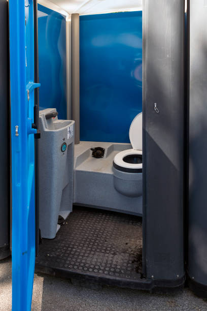 Best Portable toilet rental cost  in Waynesville, NC